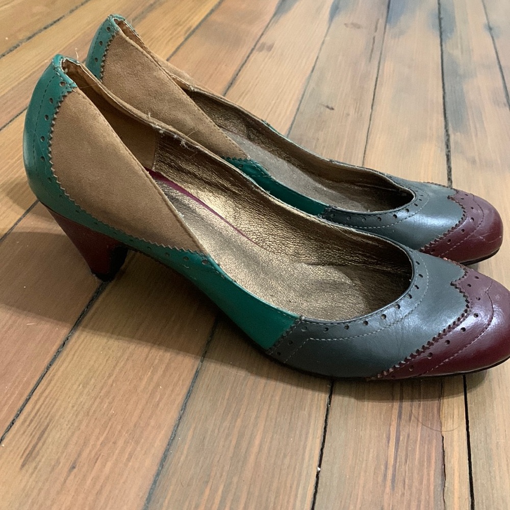 Chocolat Blu 1” heels